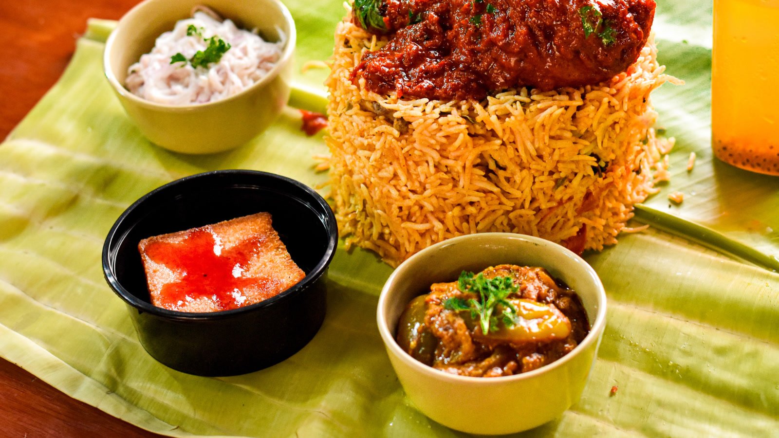 Masala chicken biriyani with thick red gravy
